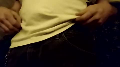 Snapshot of peanutbutter_doggystyle chatting on January 2025 11:35:01 AM BTW online show from January 2025 11:35:01 AM