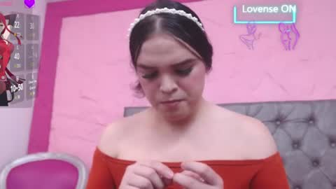 Snapshot of pearl_micheltsm chatting on July 2026 01:15:02 PM michel online show from July 2026 01:15:02 PM