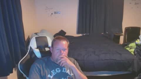 pecker40 online show from February 2025 03:56:02 AM