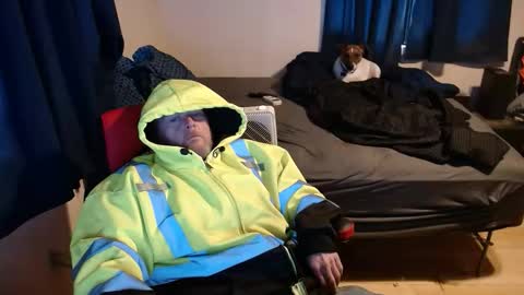 pecker40 online show from December 2025 09:30:01 PM