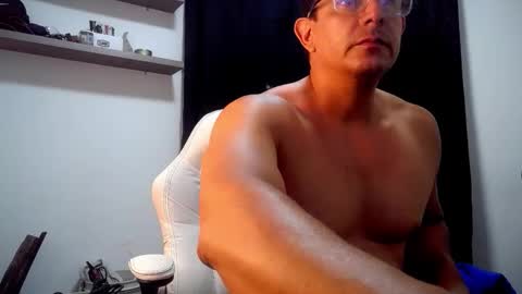 Snapshot of pedro_picapica chatting on May 2026 03:23:01 AM Pedro online show from May 2026 03:23:01 AM