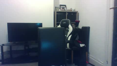 pedrok87 online show from April 2026 12:55:02 AM