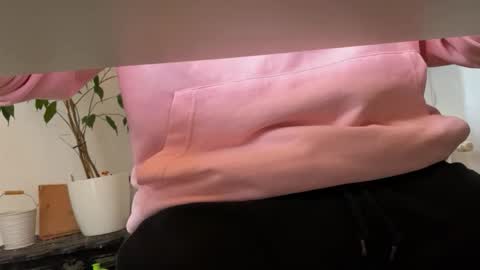 Snapshot of pedroserrano2000 chatting on September 2025 08:18:01 AM PedrOO OO online show from September 2025 08:18:01 AM