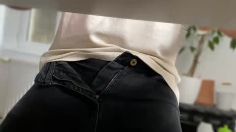 Snapshot of pedroserrano2000 chatting on October 2025 03:20:02 PM PedrOO OO online show from October 2025 03:20:02 PM