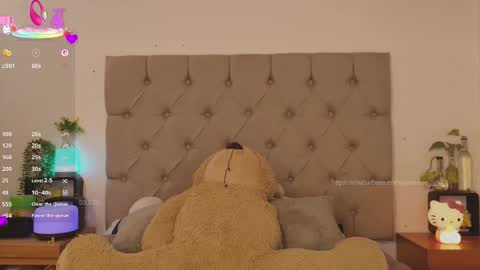 Snapshot of peisinoe_____ chatting on March 2026 11:00:02 PM Kris online show from March 2026 11:00:02 PM