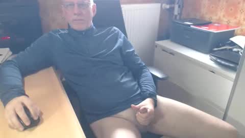 Pemue65 online show from April 2026 07:03:02 AM