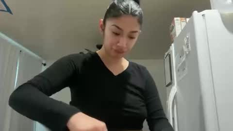 penelopeinwonderland online show from February 2026 12:53:01 AM