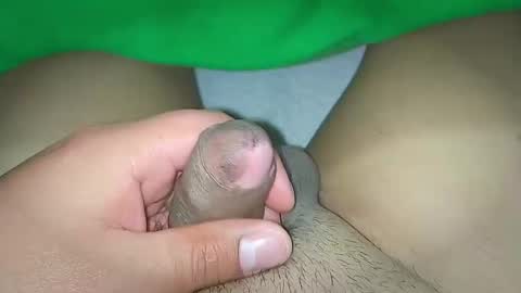 Snapshot of penils_juicy chatting on October 2025 03:29:01 AM Penils online show from October 2025 03:29:01 AM