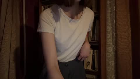 Snapshot of pennilinka chatting on March 2026 02:00:01 AM Alya online show from March 2026 02:00:01 AM