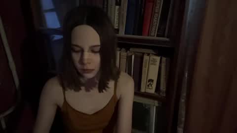 Snapshot of pennilinka chatting on April 2026 03:40:02 AM Alya online show from April 2026 03:40:02 AM