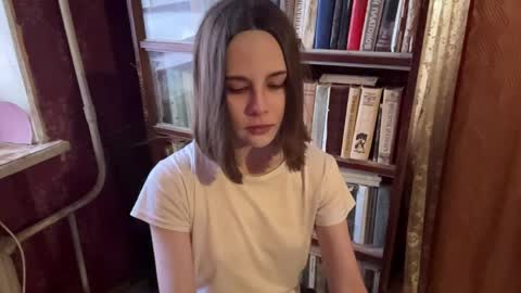 Snapshot of pennilinka chatting on April 2026 06:07:02 AM Alya online show from April 2026 06:07:02 AM