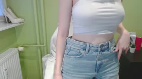 Penny online show from December 2025 07:49:02 AM