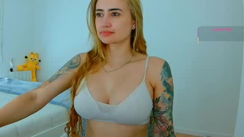 Hi Im Penelope  better vibrations  1111 online show from June 2026 09:44:02 AM