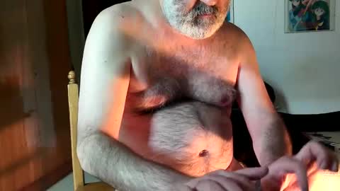 Peppe online show from November 2025 01:31:01 PM