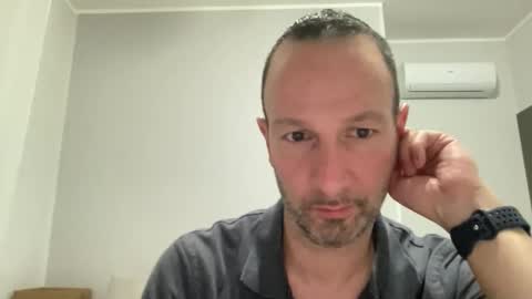 Snapshot of peppinslosqualo chatting on May 2026 12:48:02 AM peppinslosqualo online show from May 2026 12:48:02 AM