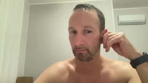 Snapshot of peppinslosqualo chatting on May 2026 09:43:01 PM peppinslosqualo online show from May 2026 09:43:01 PM
