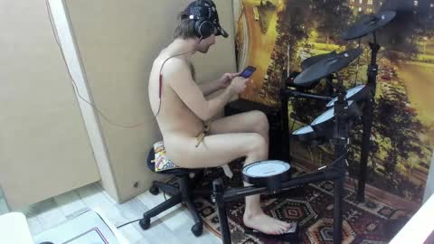 Snapshot of pepsi_pussy chatting on April 2026 03:40:02 PM Naked Drummer online show from April 2026 03:40:02 PM