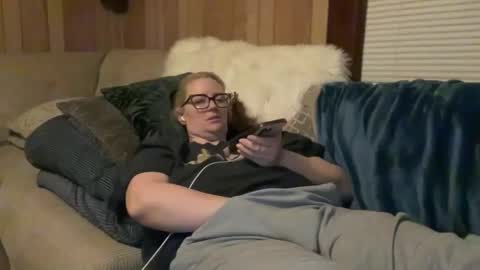 Nelly online show from November 2025 06:35:02 AM