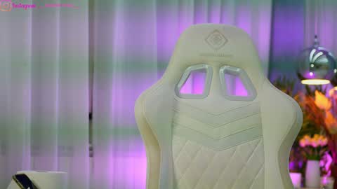 Dee online show from January 2026 01:49:02 PM