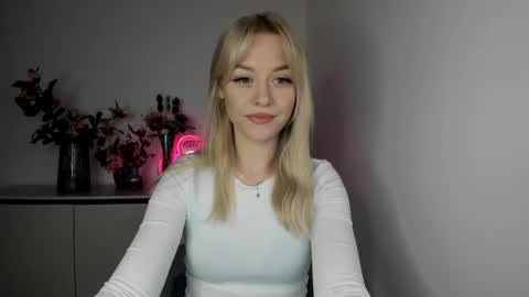 Cindy online show from February 2025 07:09:01 AM