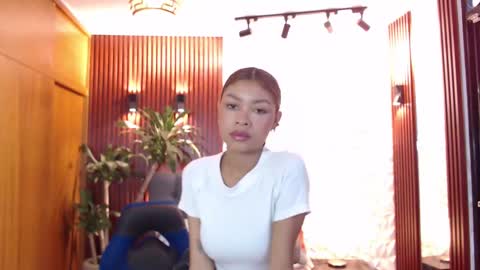 Snapshot of perla_st chatting on March 2025 12:15:02 PM Perla online show from March 2025 12:15:02 PM