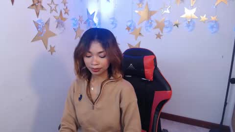 Snapshot of perla_st chatting on October 2025 09:25:02 PM Perla online show from October 2025 09:25:02 PM
