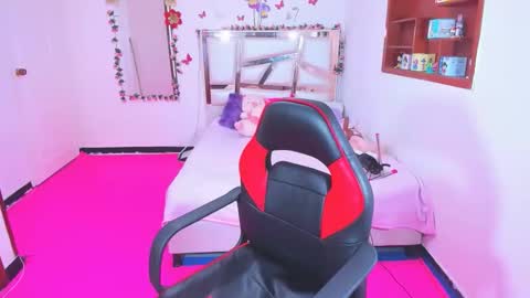 PERLA online show from February 2026 03:10:01 AM