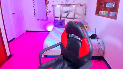 PERLA online show from March 2026 12:16:01 AM