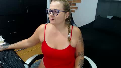 goloza online show from November 2025 02:33:01 AM