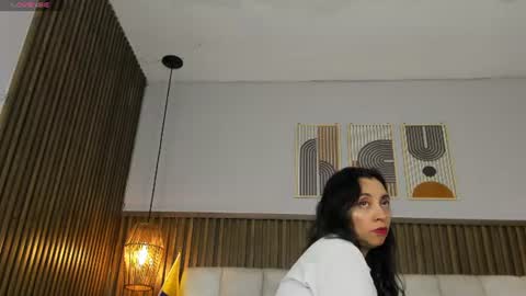 PerlaPreciosa online show from July 2026 04:05:02 AM