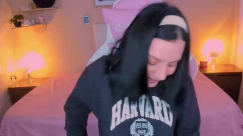 Marie online show from March 2026 11:26:02 AM