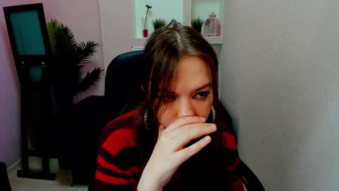 horror flying on the wings of the night.... online show from December 2024 08:43:02 AM