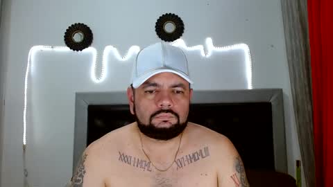 Carlos online show from September 2025 02:25:01 AM