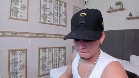 Ludoziel 19 online show from November 2025 03:53:02 AM