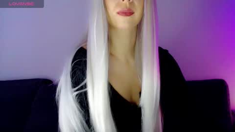 Snapshot of pervyblonde chatting on January 2025 09:24:02 AM Isabella online show from January 2025 09:24:02 AM