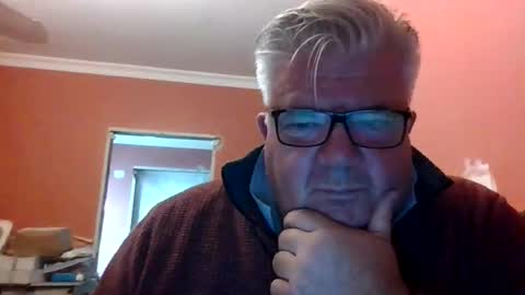 pete112991 online show from October 2025 01:42:02 PM
