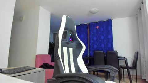 PeterColeman online show from December 2024 05:45:02 AM