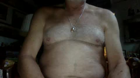 Snapshot of peterbartxxx chatting on September 2025 11:32:02 AM peterbartxxx online show from September 2025 11:32:02 AM
