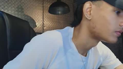 petersanders1 online show from November 2025 11:21:02 AM