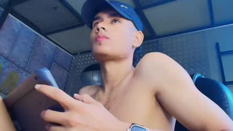 petersanders1 online show from December 2025 11:48:01 AM