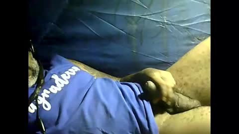 Snapshot of peterson1978 chatting on November 2025 03:52:02 AM peterson1978 online show from November 2025 03:52:02 AM