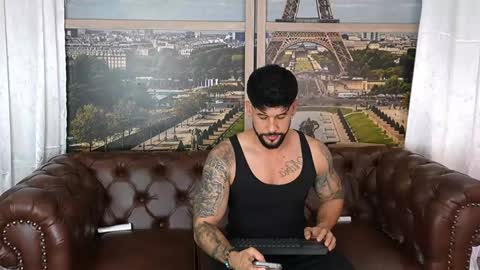 Snapshot of petesevans_1 chatting on May 2026 12:08:02 AM PETES EVANS new account online show from May 2026 12:08:02 AM