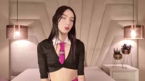 Alice   online show from September 2025 08:20:02 PM