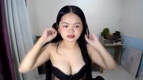 Snapshot of petite_angelxxx chatting on July 2026 10:07:01 AM petite_angelxxx online show from July 2026 10:07:01 AM