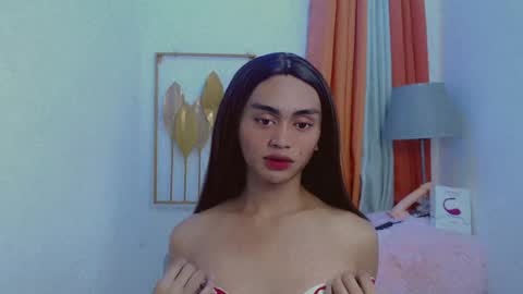 Snapshot of petite_barbie88 chatting on June 2026 04:19:02 AM petite_barbie88 online show from June 2026 04:19:02 AM
