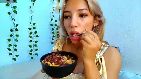 petite_blossom4 online show from July 2026 11:56:01 PM