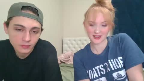 Snapshot of petite_cupcake chatting on January 2025 01:24:01 AM Little cupcake online show from January 2025 01:24:01 AM