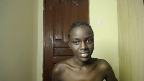 Snapshot of petite_melany chatting on July 2026 11:48:01 AM Melany online show from July 2026 11:48:01 AM