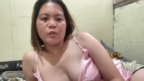 Snapshot of petiteasian_angel chatting on July 2026 10:47:02 PM Hanna online show from July 2026 10:47:02 PM