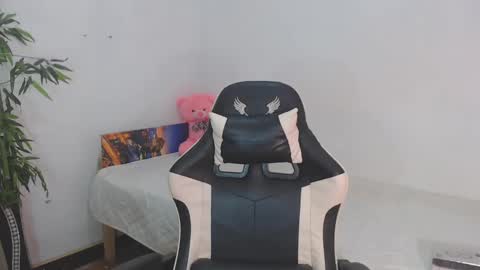 Vrin online show from January 2025 11:04:02 AM